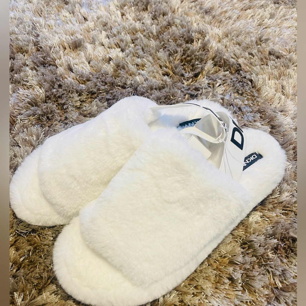 DKNY white furry sleepers very comfy